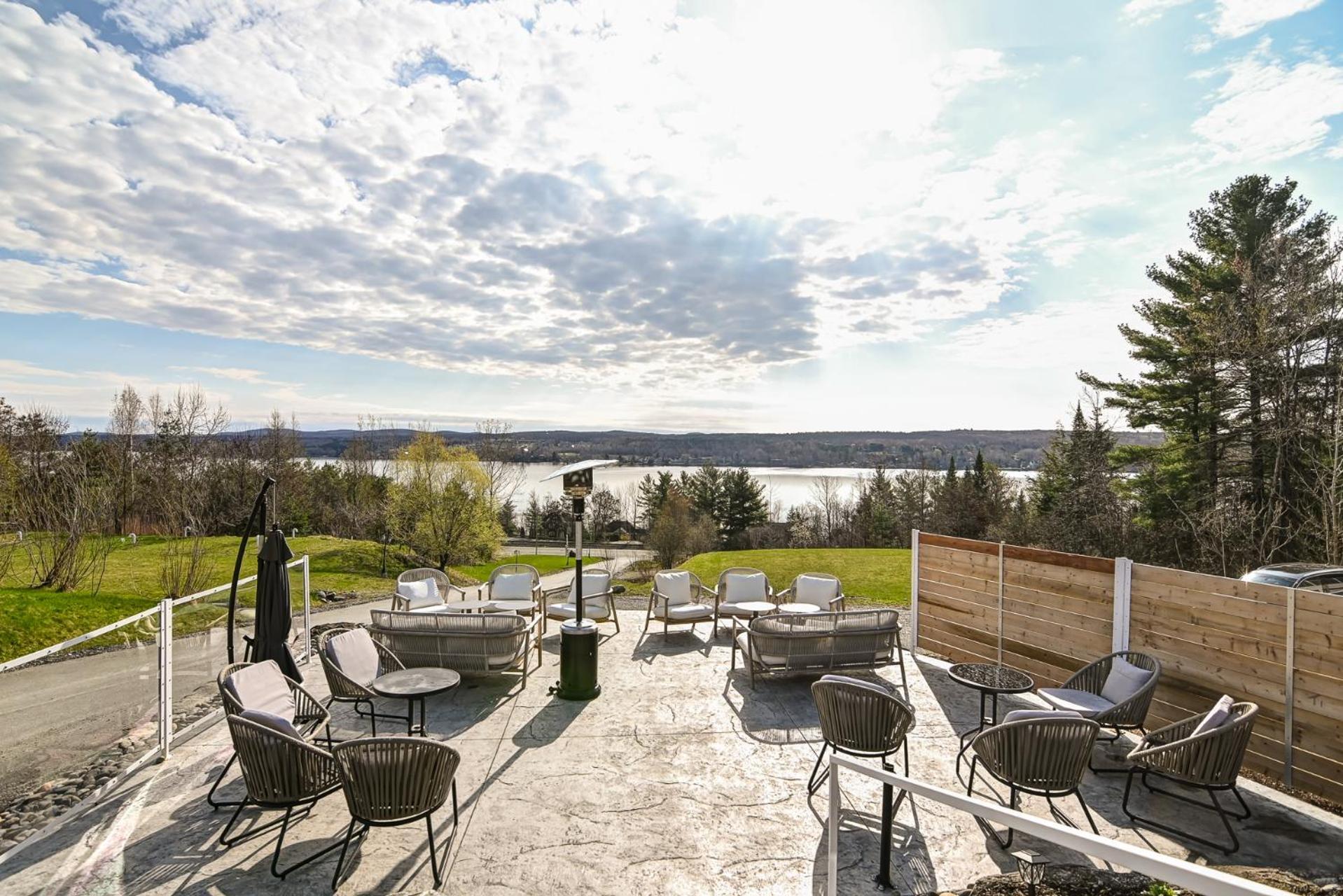 Location Au Sommet Du Lac Magog Ngoại thất bức ảnh