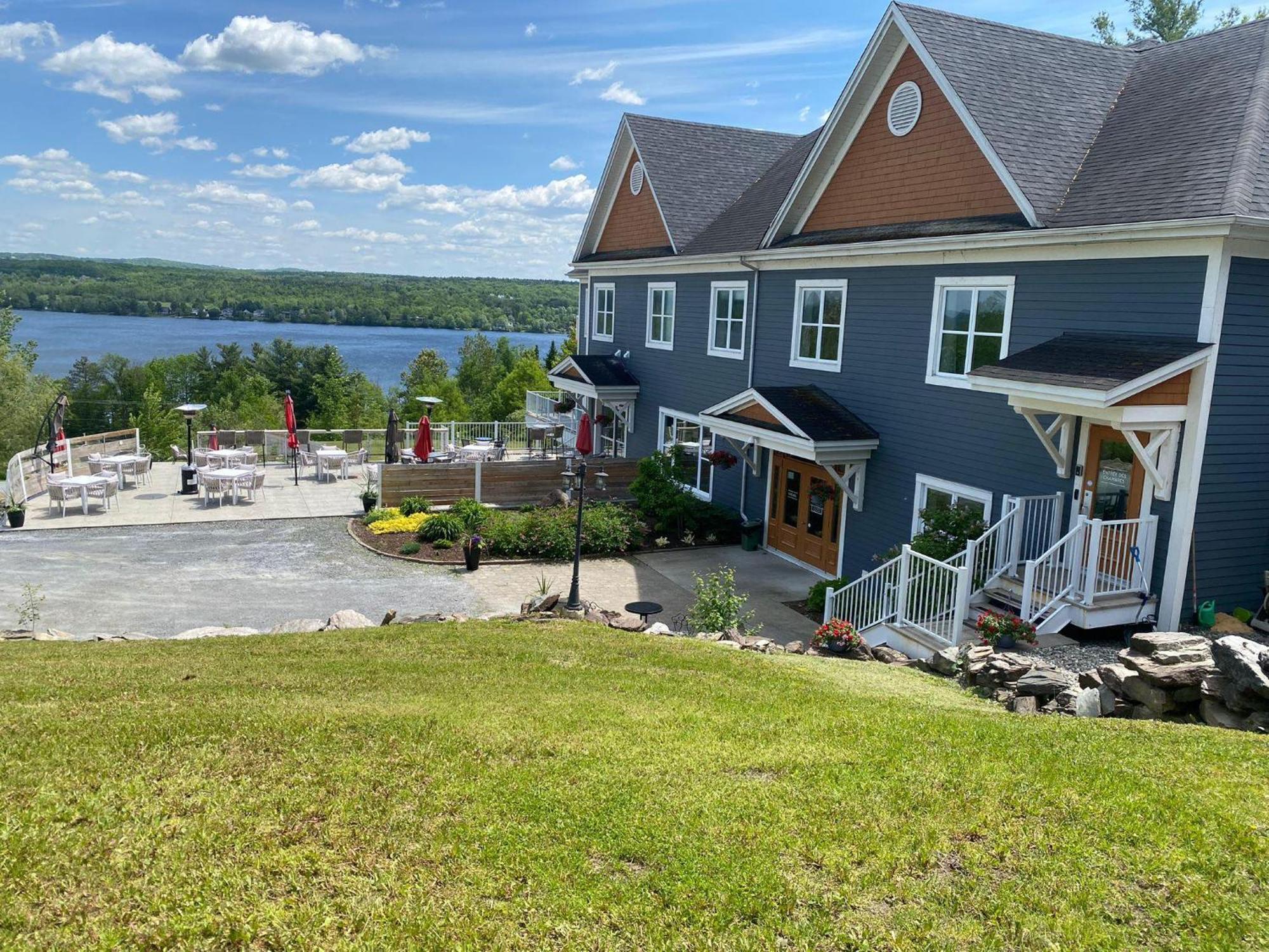 Location Au Sommet Du Lac Magog Ngoại thất bức ảnh