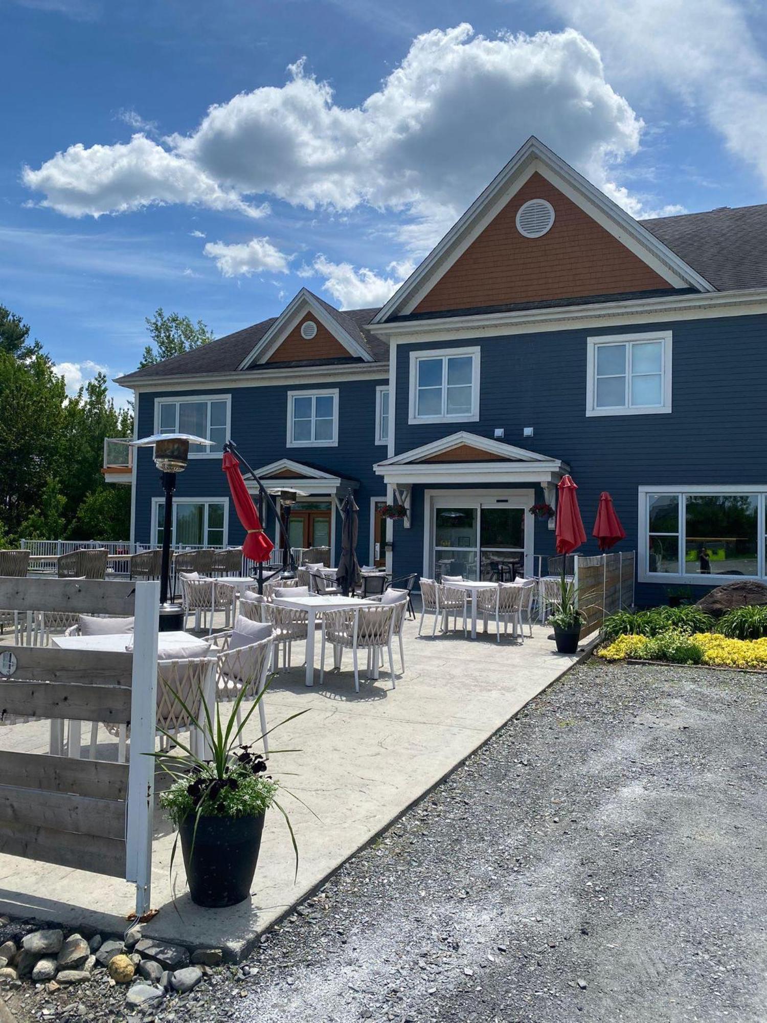 Location Au Sommet Du Lac Magog Ngoại thất bức ảnh